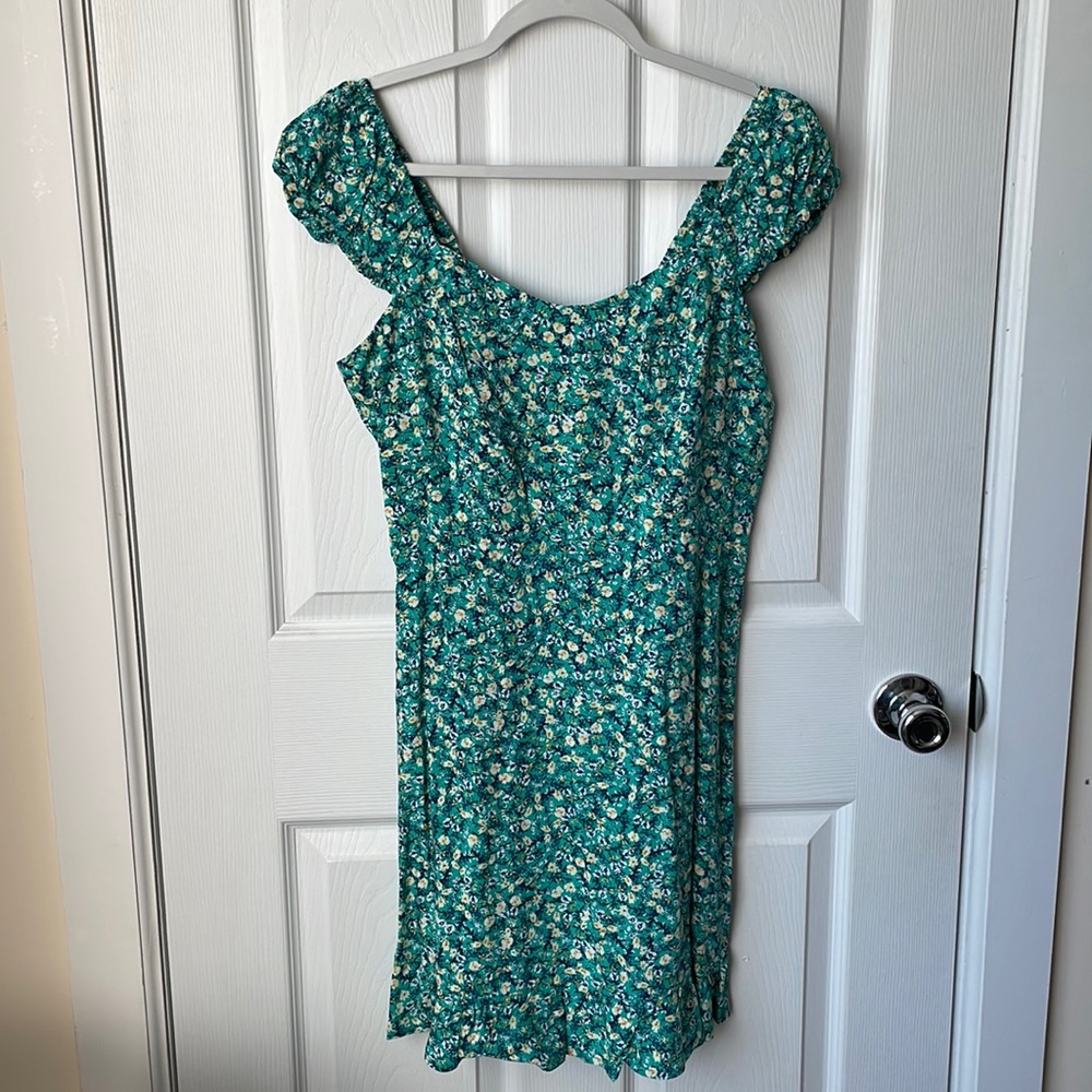 NWT Old Navy Fit & Flare Puff-Sleeve Floral-Print Dress Size M